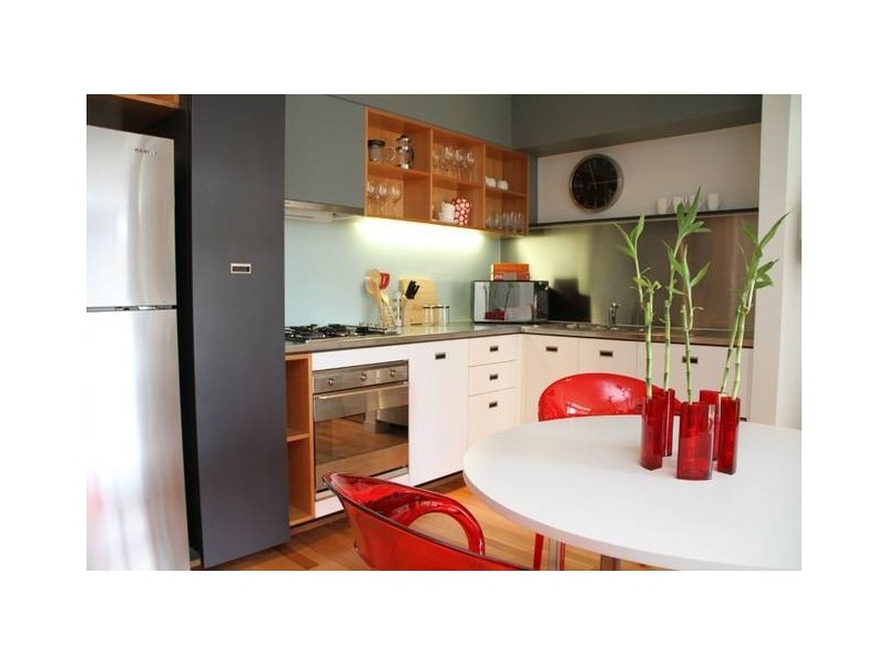 302/7 Greeves Street, St Kilda VIC 3182