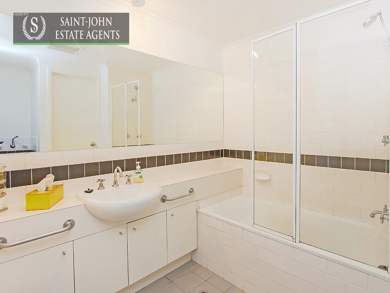 2/53 Kavanagh Street, South Melbourne VIC 3205