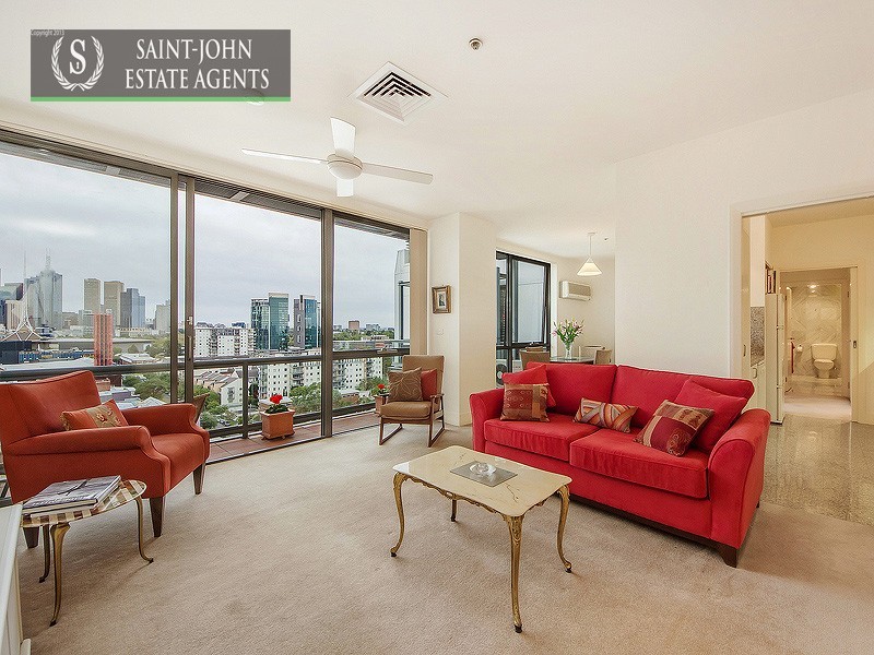 1002/221 Sturt Street, South Melbourne VIC 3205