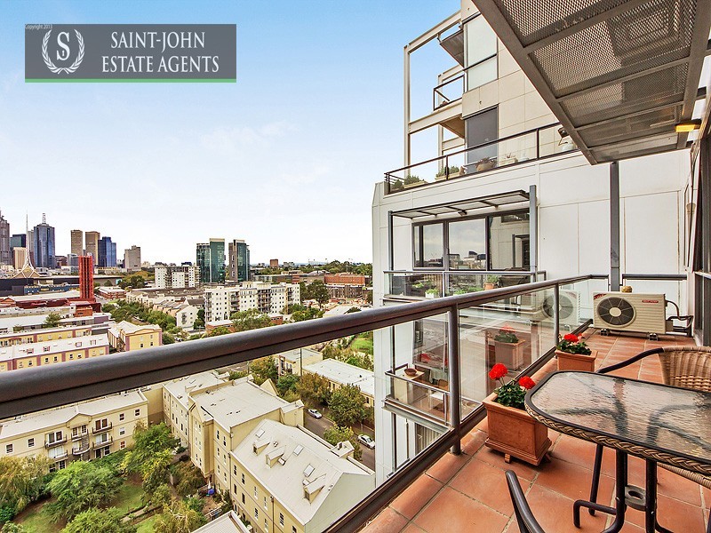 1002/221 Sturt Street, South Melbourne VIC 3205