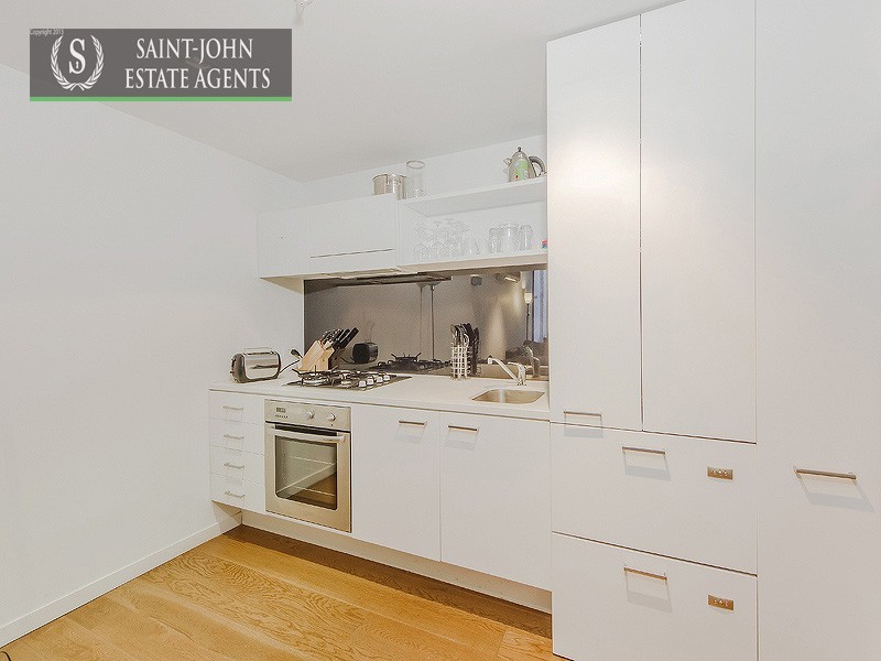 101/63 Acland Street, St Kilda VIC 3182