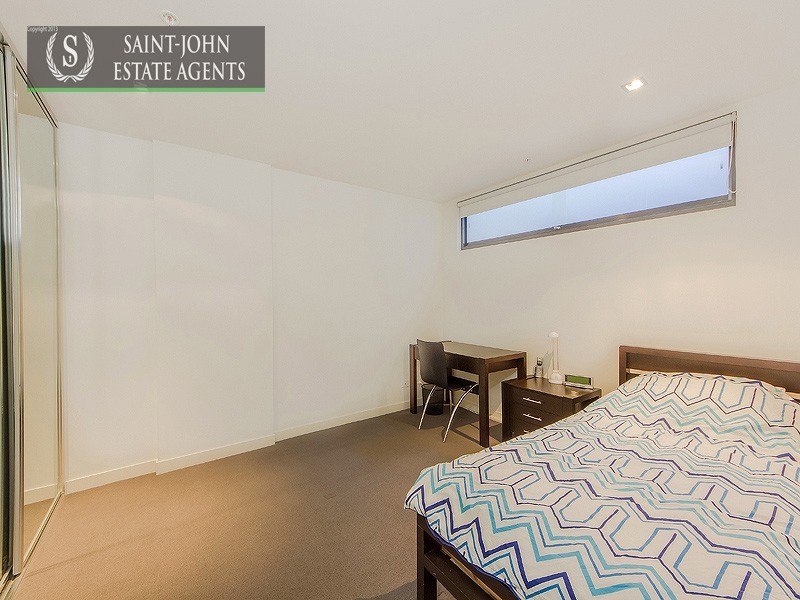 101/63 Acland Street, St Kilda VIC 3182