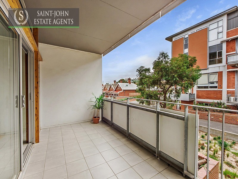 203/7 Greeves Street, St Kilda VIC 3182