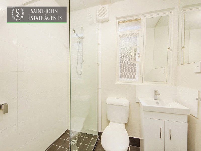 1a/66 Foam Street, Elwood VIC 3184