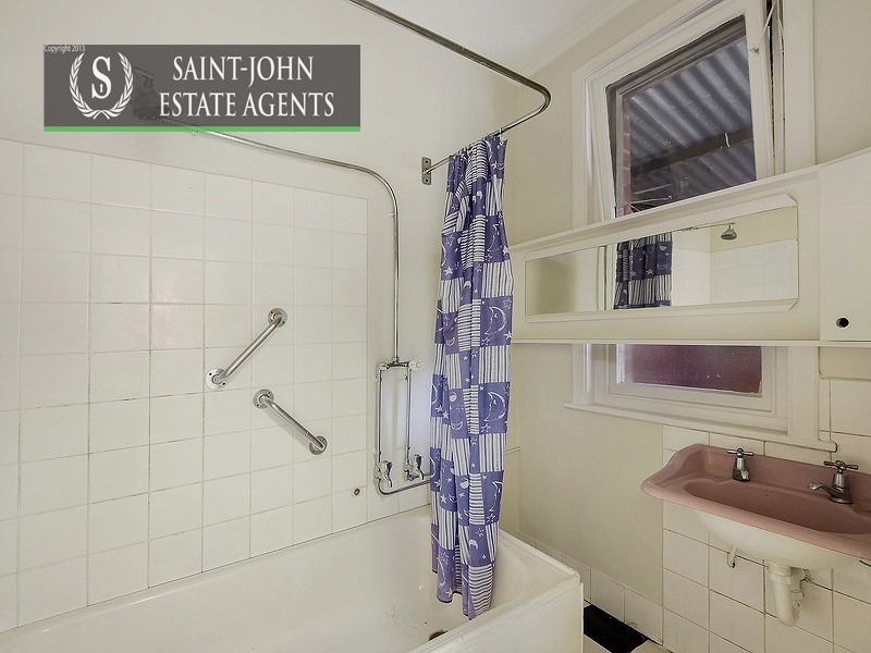 17 Fern Avenue, Prahran VIC 3181