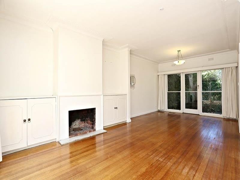 4 Beenak Avenue, Brighton East VIC 3187