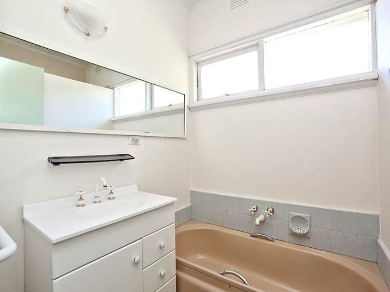 4 Beenak Avenue, Brighton East VIC 3187