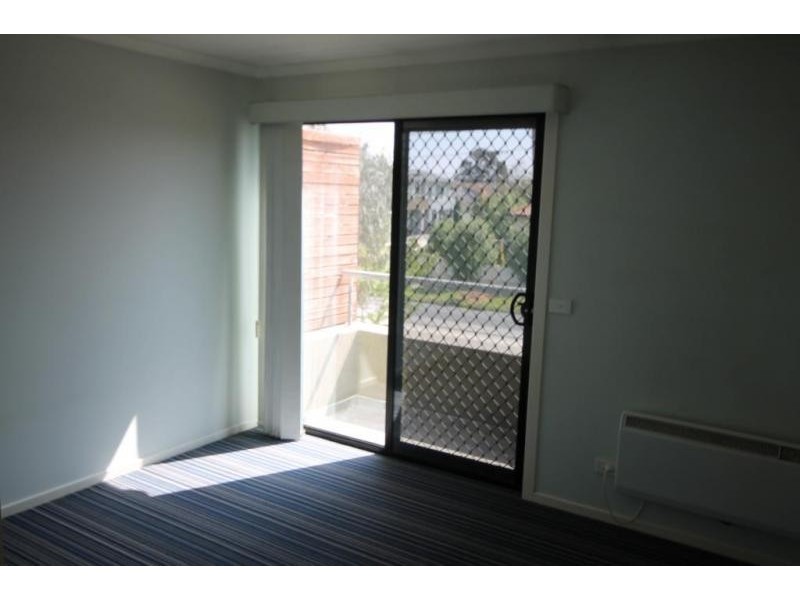 327 Sunset Place, Maribyrnong VIC 3032