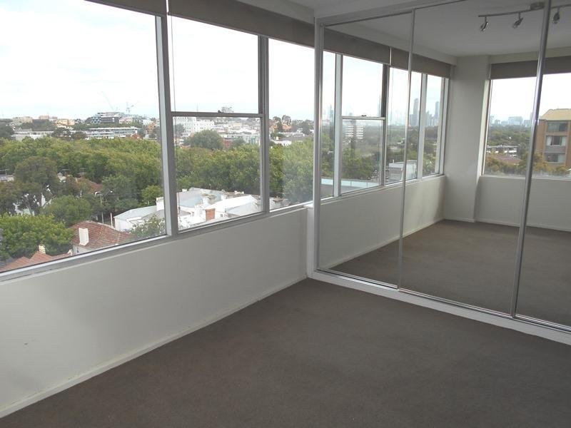 40/350 Beaconsfield Parade, St Kilda VIC 3182