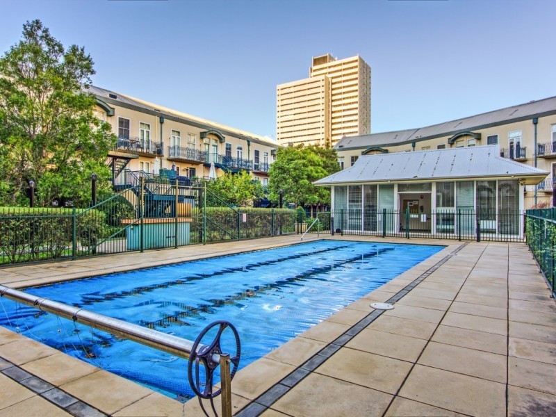 12/106 Southbank Boulevard, Southbank VIC 3006