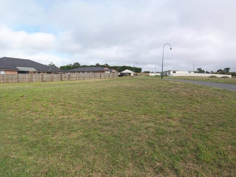 30 Monastery Drive, Goulburn NSW 2580
