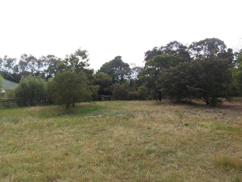 13 Slocombe Street, Goulburn NSW 2580