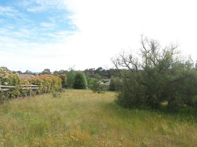 13 Slocombe Street, Goulburn NSW 2580