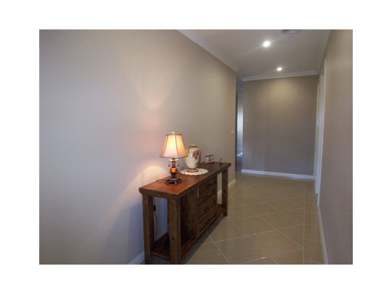 3 Mewburn Drive, Goulburn NSW 2580