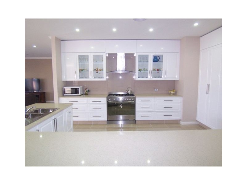 3 Mewburn Drive, Goulburn NSW 2580