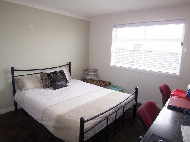 5 Mewburn Drive, Goulburn NSW 2580