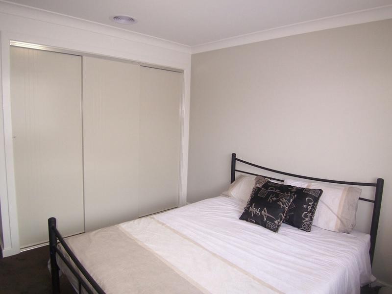 5 Mewburn Drive, Goulburn NSW 2580