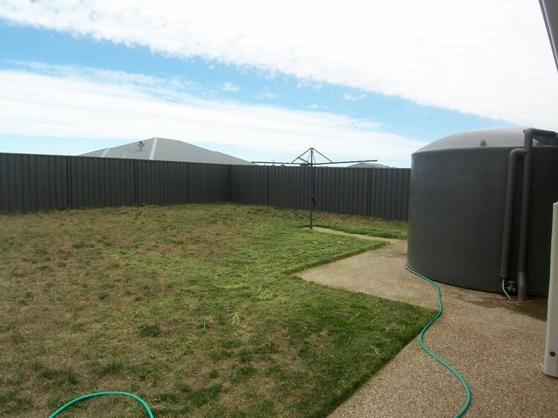 5 Mewburn Drive, Goulburn NSW 2580