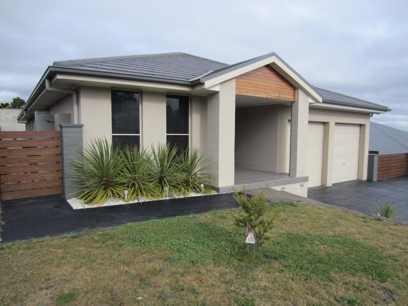 6 Redgum Place, Goulburn NSW 2580