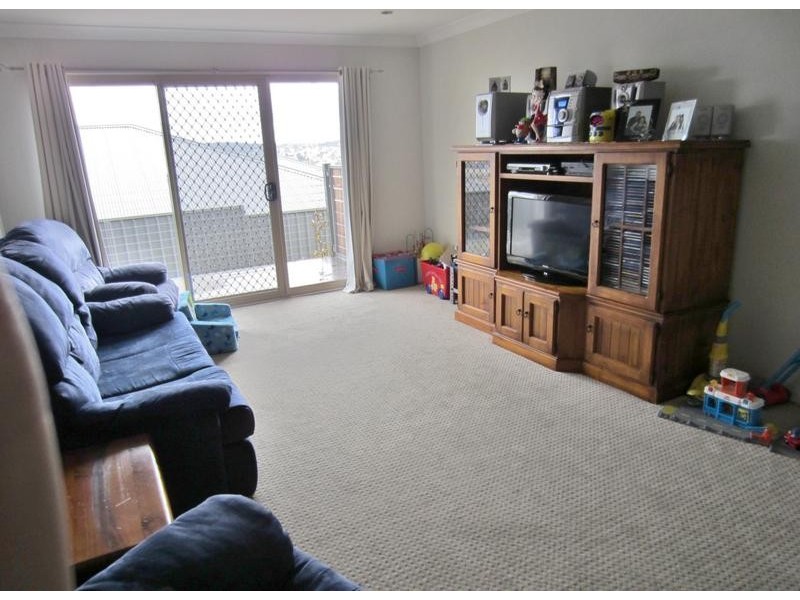 6 Redgum Place, Goulburn NSW 2580