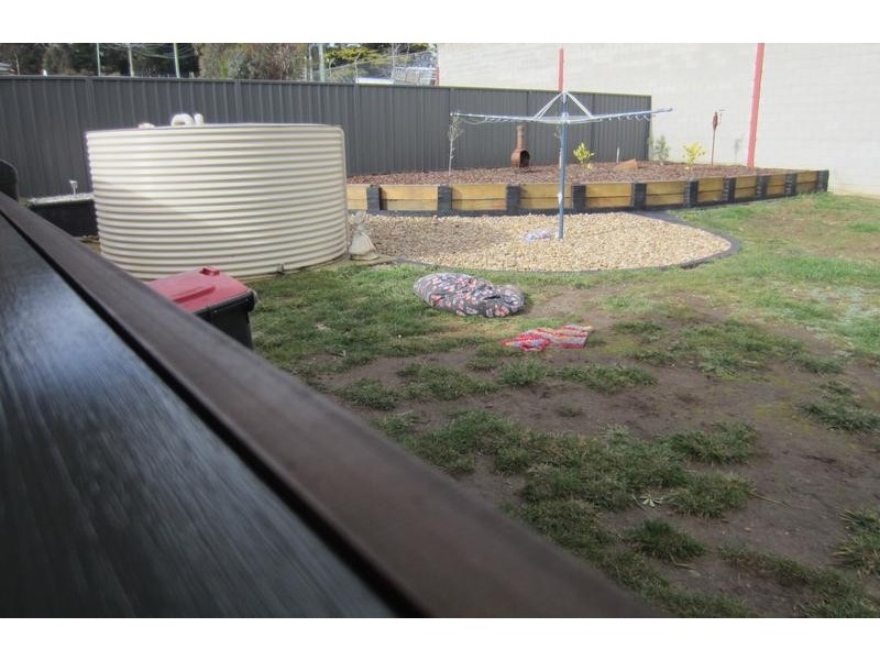 6 Redgum Place, Goulburn NSW 2580