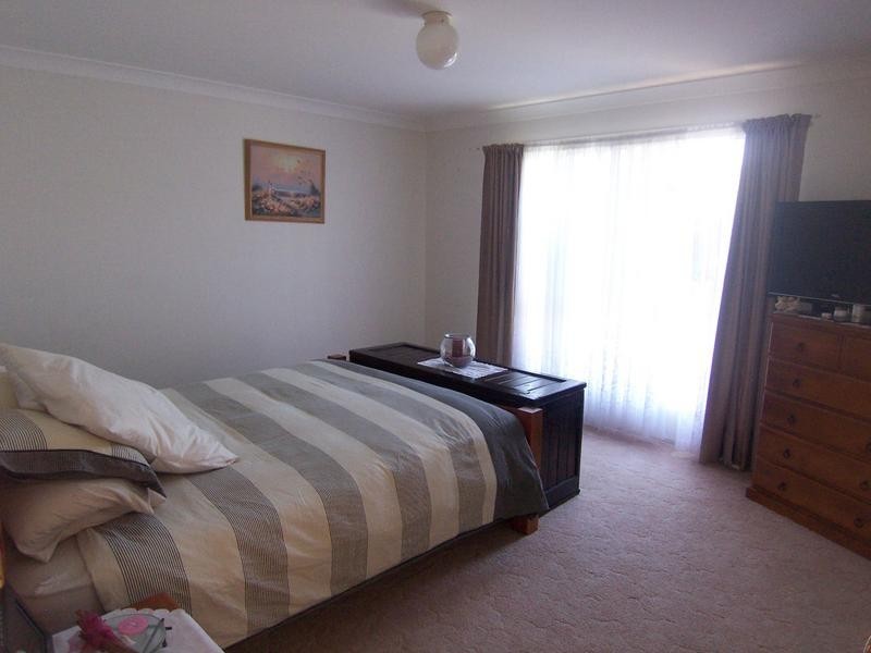 96 Gibson Street, Goulburn NSW 2580