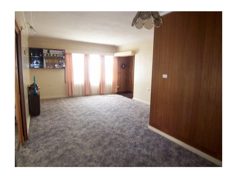 8 Hume Street, Goulburn NSW 2580