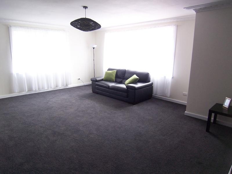 4 Hoddle Avenue, Goulburn NSW 2580