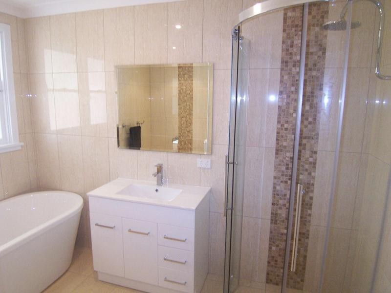 4 Hoddle Avenue, Goulburn NSW 2580