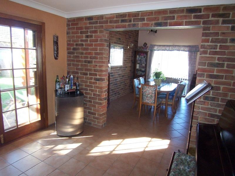 11 Chantilly Court, Goulburn NSW 2580