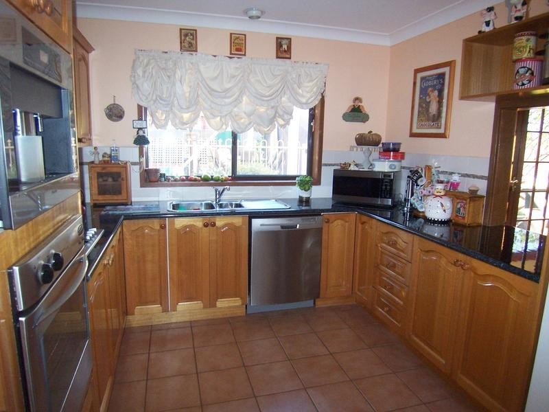 11 Chantilly Court, Goulburn NSW 2580