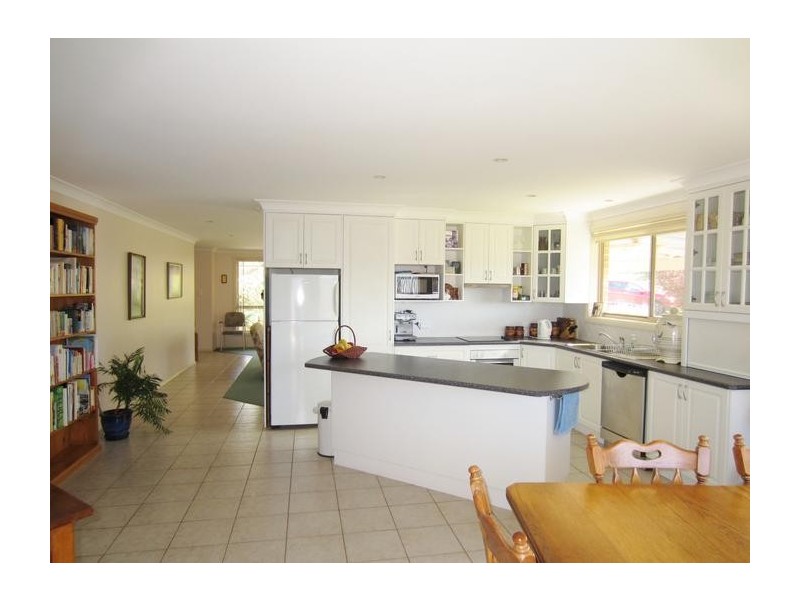 9 Hinchcliffe Close, Goulburn NSW 2580