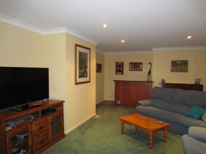 9 Hinchcliffe Close, Goulburn NSW 2580