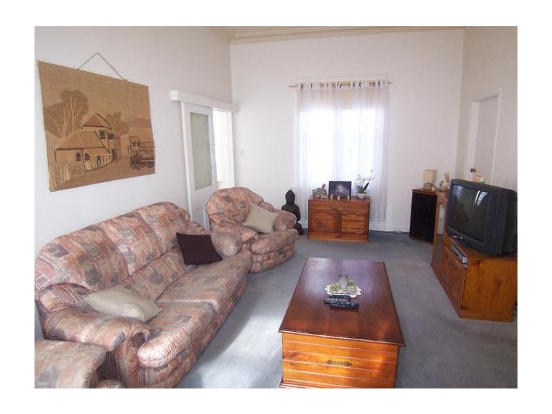 111 Victoria Street, Goulburn NSW 2580