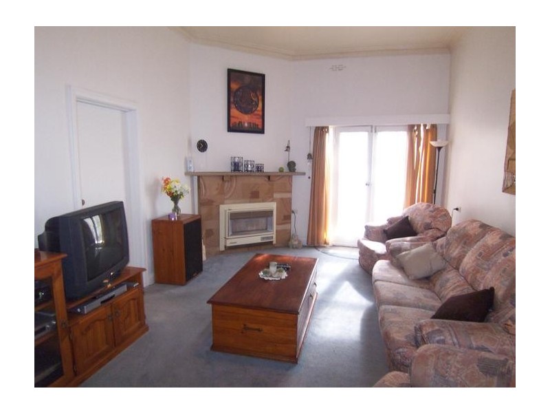 111 Victoria Street, Goulburn NSW 2580