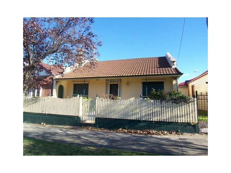 68 Bradley Street, Goulburn NSW 2580