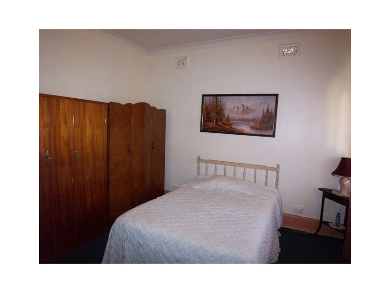 68 Bradley Street, Goulburn NSW 2580