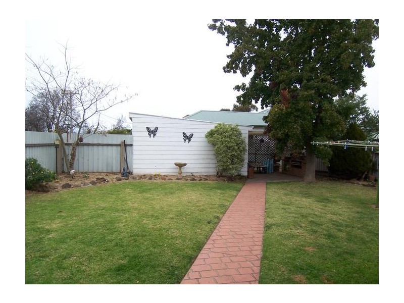 19 Knox Street, Goulburn NSW 2580