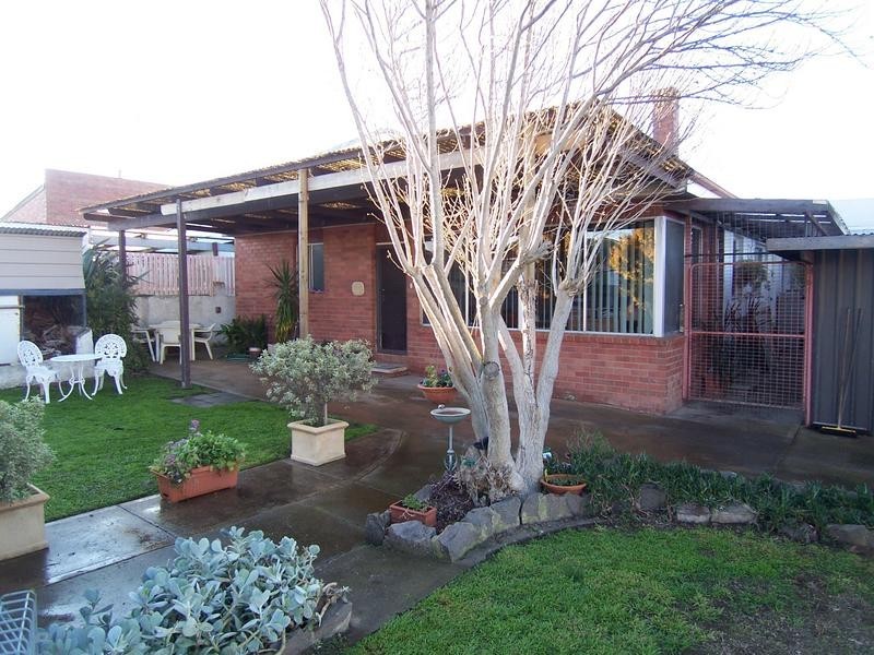 64-66 Combermere Street, Goulburn NSW 2580