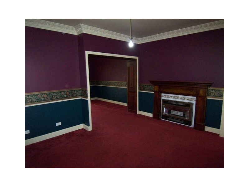 19 Hurst Street, Goulburn NSW 2580