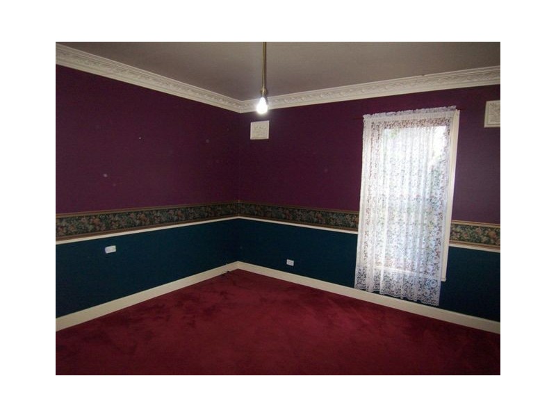 19 Hurst Street, Goulburn NSW 2580