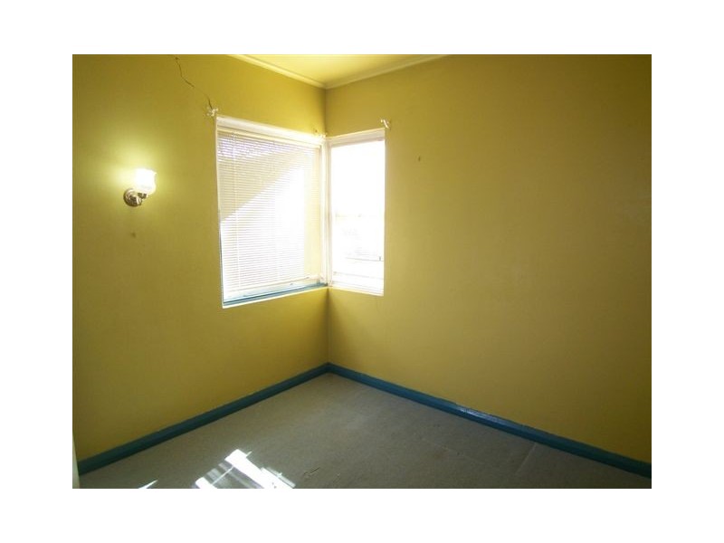 19 Hurst Street, Goulburn NSW 2580