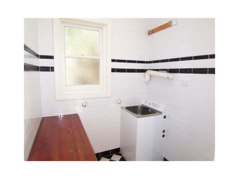 19 Hurst Street, Goulburn NSW 2580