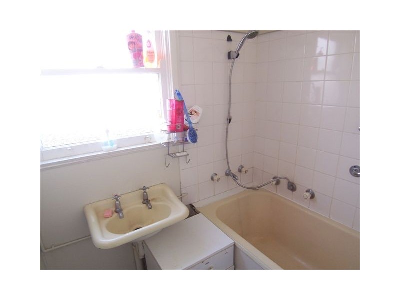 10 Gibson Street, Goulburn NSW 2580