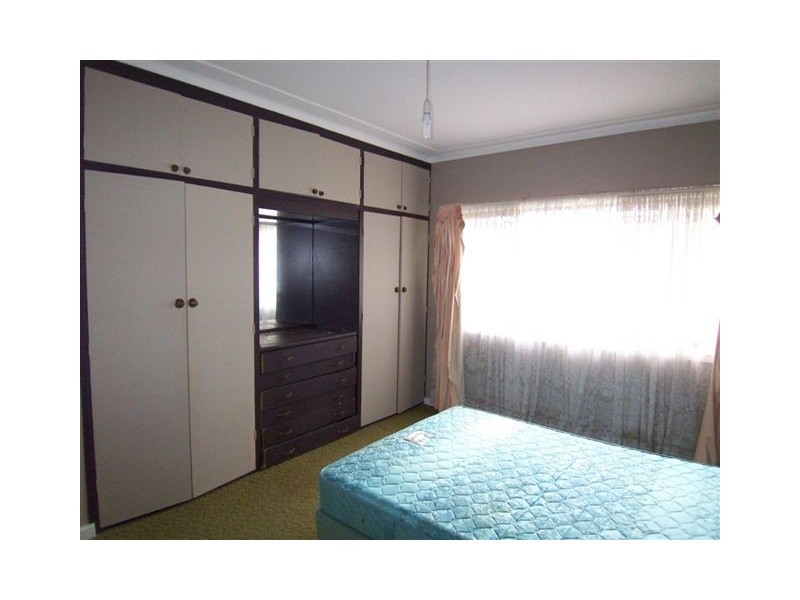 42 Rhoda Street, Goulburn NSW 2580