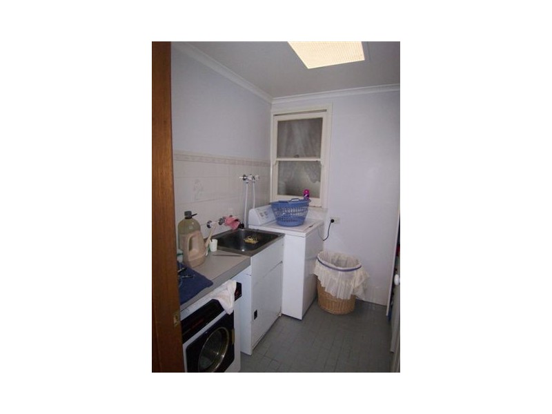 42 Rhoda Street, Goulburn NSW 2580