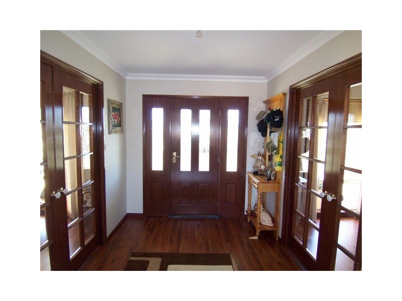 6 Bonnett Drive, Goulburn NSW 2580