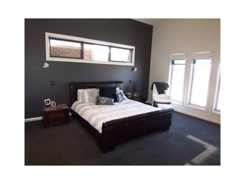 4 Clancy Place, Goulburn NSW 2580