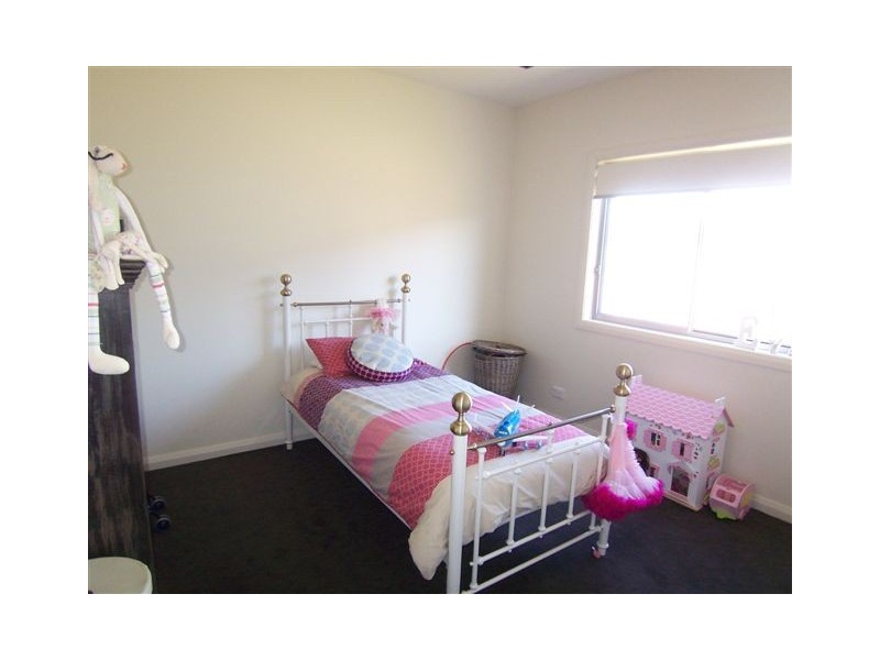 4 Clancy Place, Goulburn NSW 2580