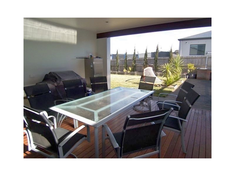 4 Clancy Place, Goulburn NSW 2580
